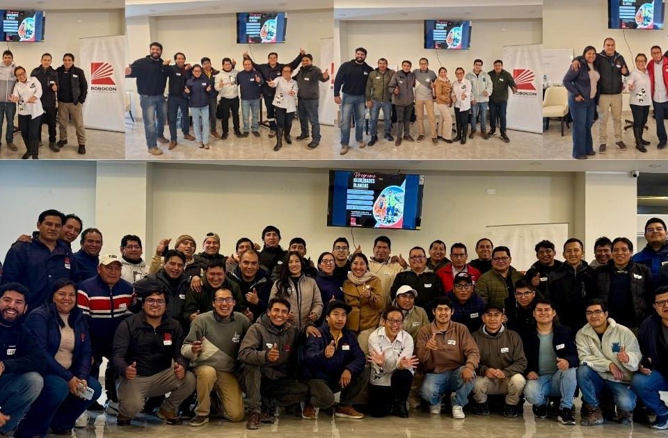 Registro fotográfico del taller de habilidades blandas dictado por Robocon a su personal líder para mejorar las operaciones.